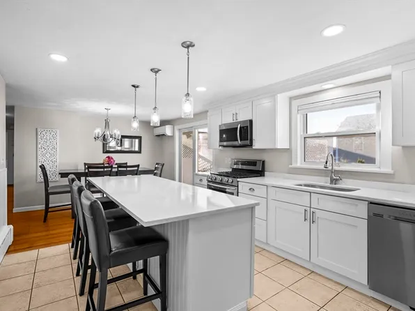 15 Nantasket Ave, Brighton, MA 02135