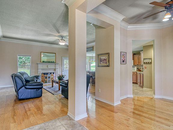 5th image of 367 Edgewater Estates
