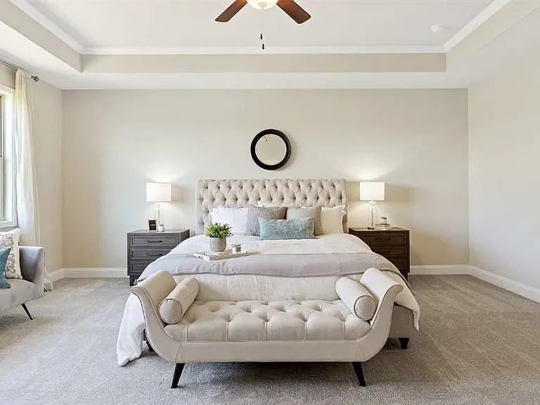 1905 Manor Pointe Dr — Photo 16