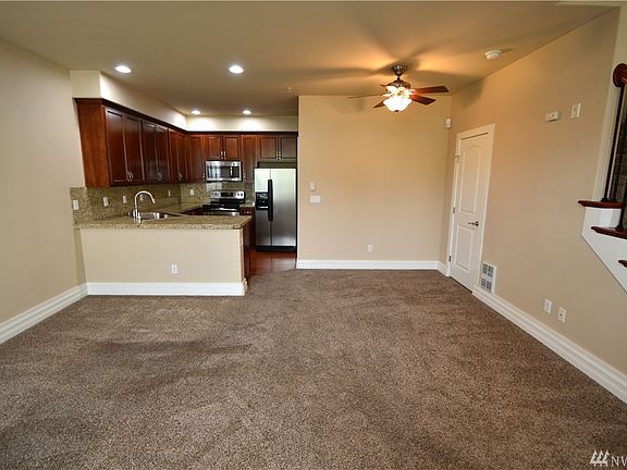 4th image of 12423 172nd St E APT Mm103