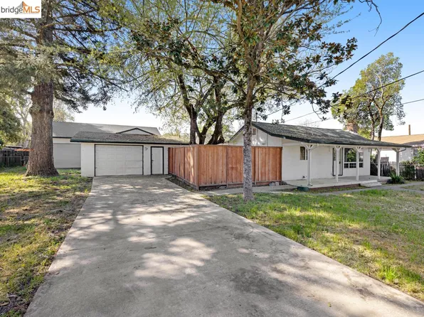 6277 6th Ave, Lucerne, CA 95458