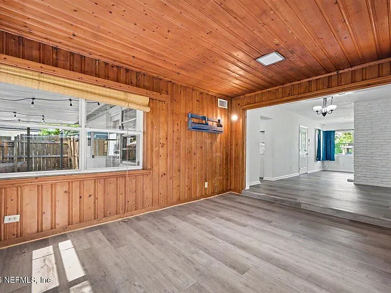 6216 Suwanee Rd — Photo 13