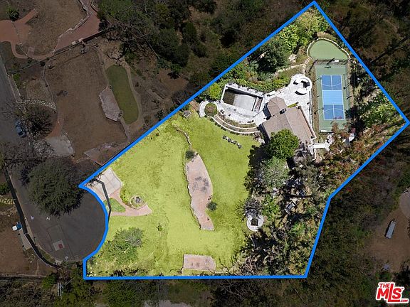 4th image of 1267 Villa Woods Dr