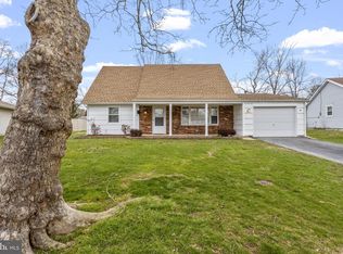 38 Exton Ln, Willingboro, NJ 08046