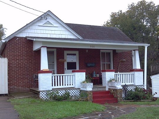 2nd image of 508 Jackson Ave