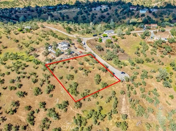 2480 Medina Ct, La Grange, CA 95329