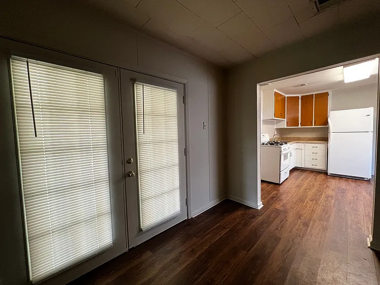 118 Sorority Dr — Photo 14