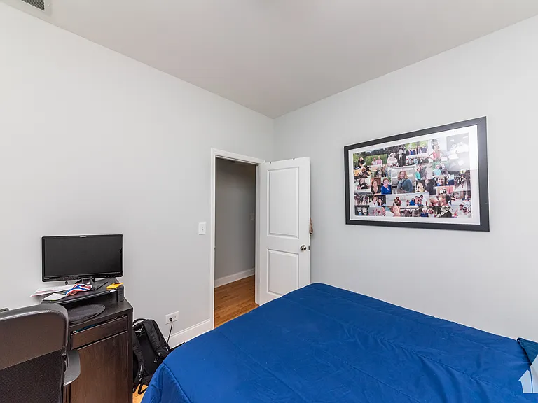 1133 W Addison St #3 — Photo 11