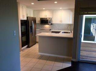 348 Holiday Hills Dr, Martinez, CA 94553