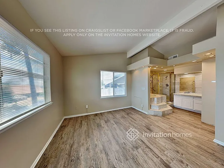 2804 La Praix St — Photo 16