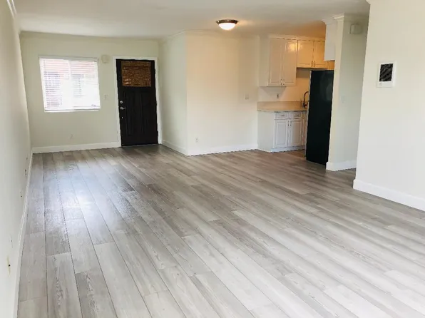 676 Seacoast Dr Unit D, Imperial Beach, CA 91932