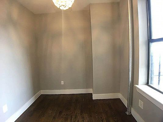 5th image of 649 W 184th St APT 4D