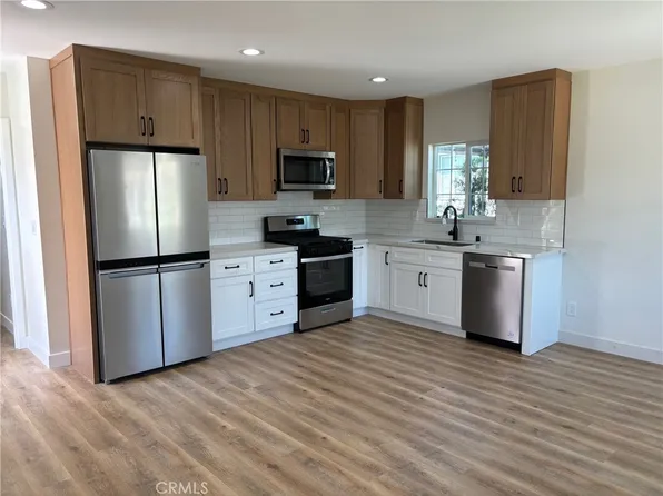 8235 Alameda St, Downey, CA 90242