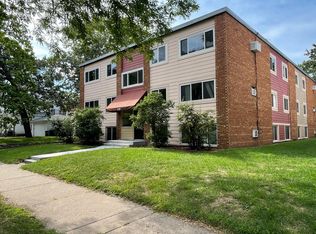 418 7th St SE, Minneapolis, MN 55414