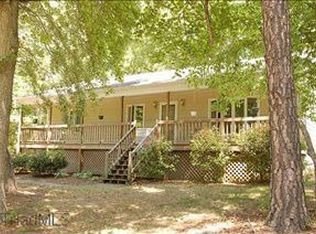 105 Evans Ct, Winston Salem, NC 27127