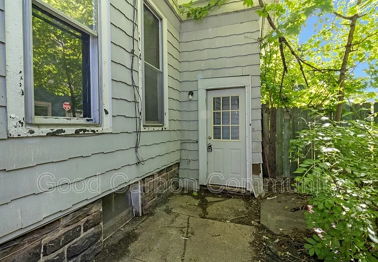 24 Lincoln Ave #REAR — Photo 14