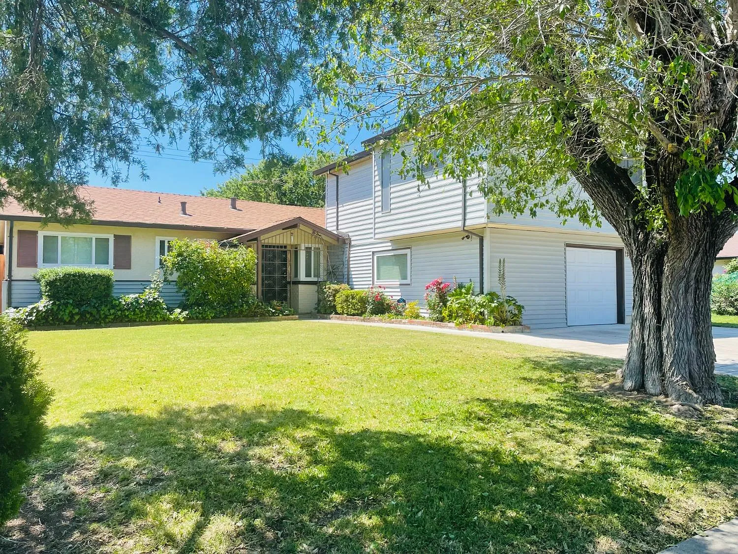 2198 63rd Ave photo 1