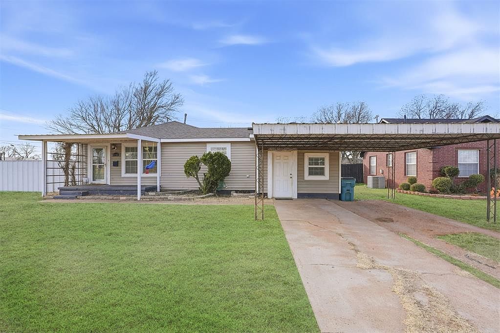 1801 N Louis Tittle Ave, Mangum, OK 73554 | Zillow