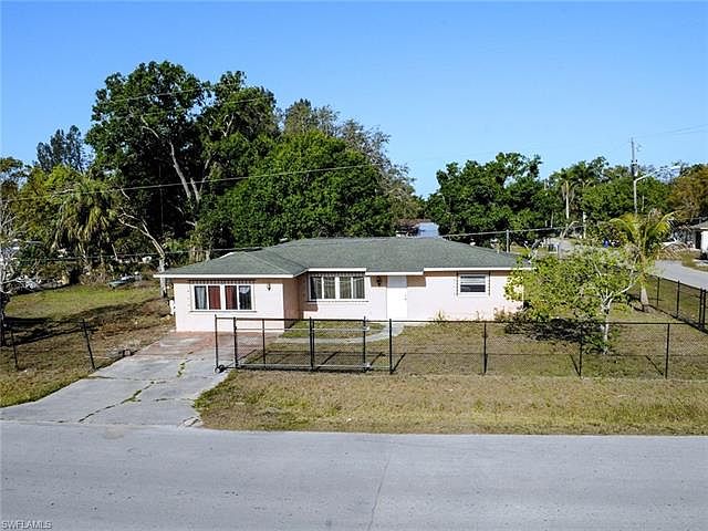 1st image of 4072 Washington Ave
