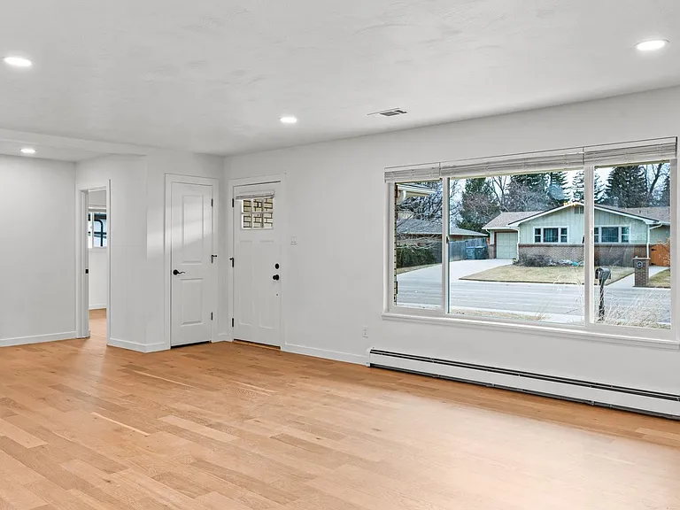 1440 Northwestern Rd — Photo 17