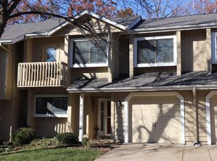 5 Rue De Paix, Lake Saint Louis, MO 63367