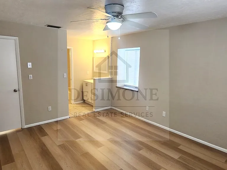 3622 NE 21st St — Photo 13