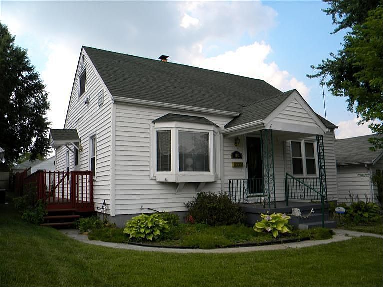 1st image of 1042 Chelsea Ave