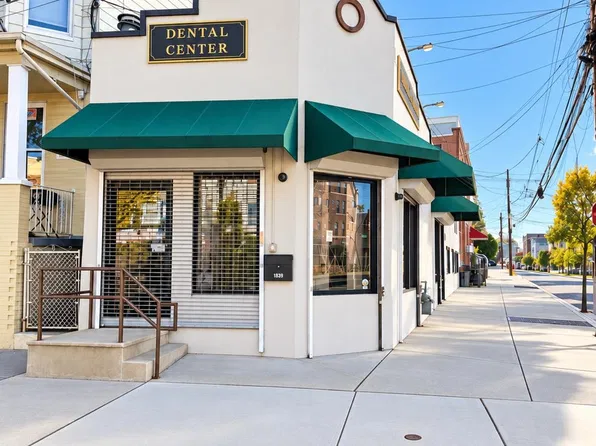 1696 Kennedy Boulevard image 1 of 3