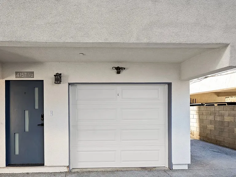 4-Unit Townhome Community | Luxury Living Near DTLA — Photo 11
