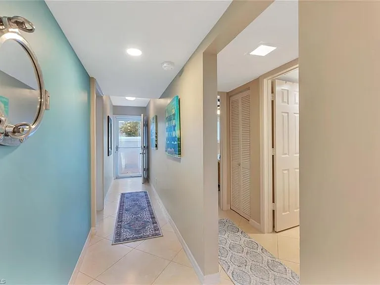 4200 Belair Ln #105 — Photo 19
