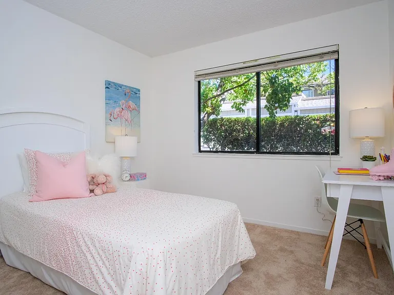 15 Hector Ln — Photo 11