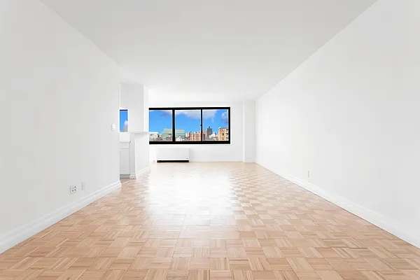 Rented by Olnick Organization | media 2