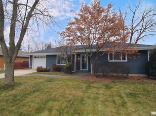 1009 S Mesa Dr, Peoria, IL