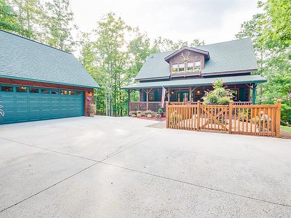 2nd image of 2798 Newport Dr #2-9100