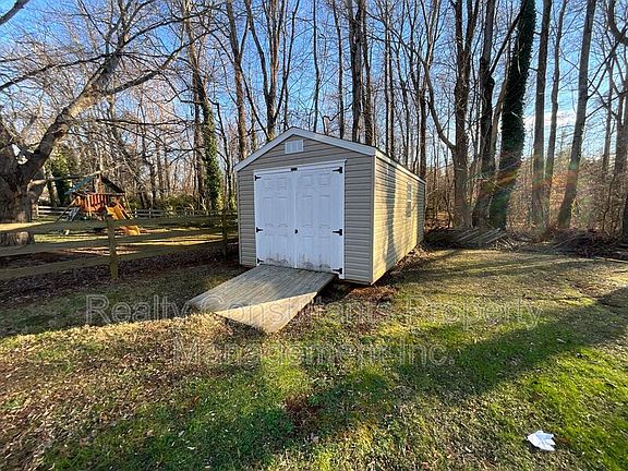 2nd image of 5716 Spice Meadow Ln