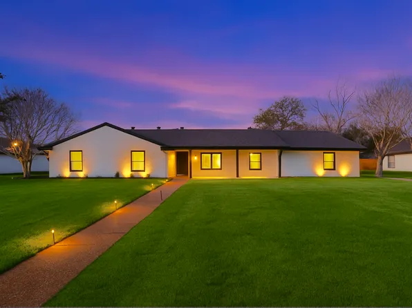 12417 Quincy Ln, Dallas, TX 75230