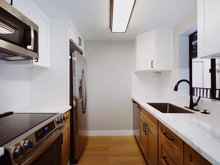 7601 Eads Avenue — Photo 1