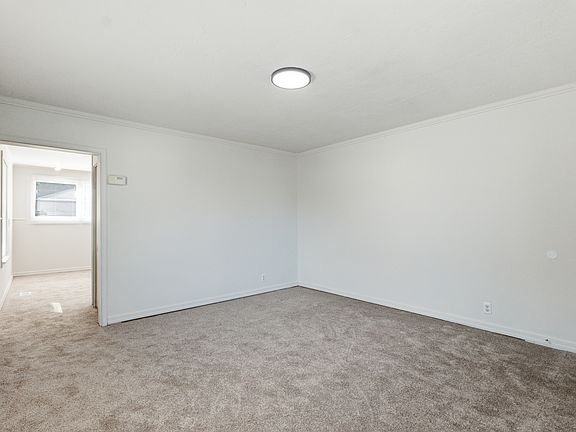 5th image of 8434 34th Ave S