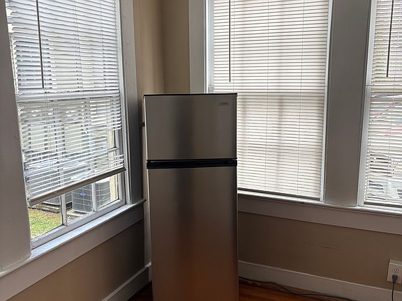 5th image of 157 E State St APT 1