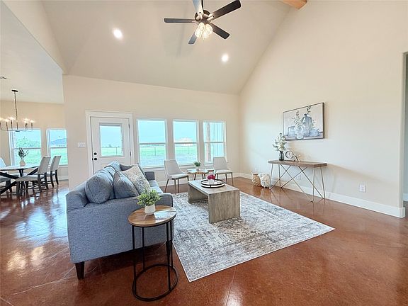 5th image of 1017 Sabrina Ct