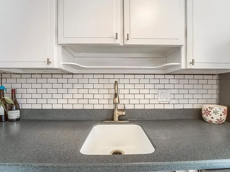 1111 Ash St #610 — Photo 21
