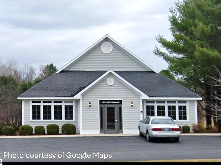 1015 Noteware Dr #1942000 — Photo 1