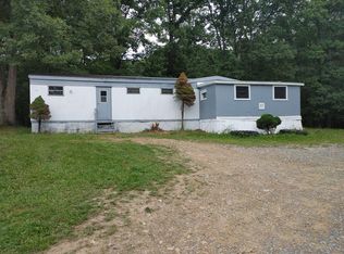 77 Canine Ct, Martinsburg, WV