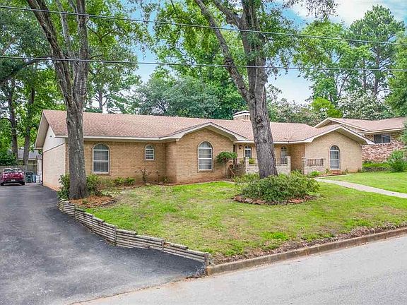 3rd image of 1618 Sequoia Dr