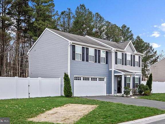2nd image of 11735 Buckingham Dr
