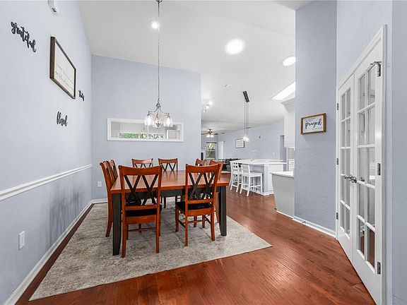 3rd image of 2587 NW 94TH DRIVE
