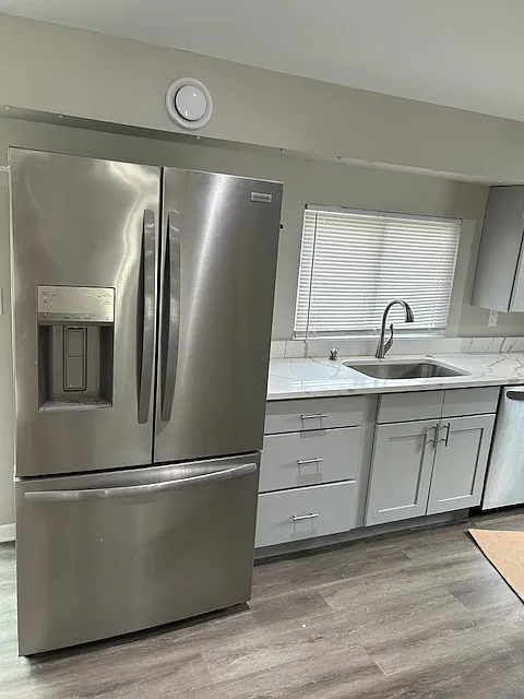 3 bed, 1500 sqft, $2,950 — Photo 3