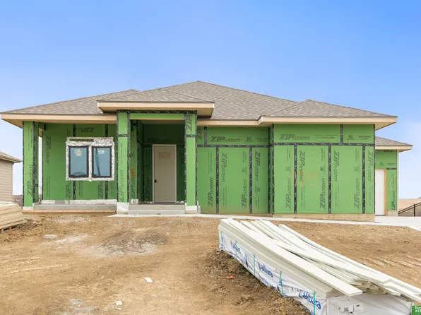 11715 S 119th St, Papillion, NE 68046