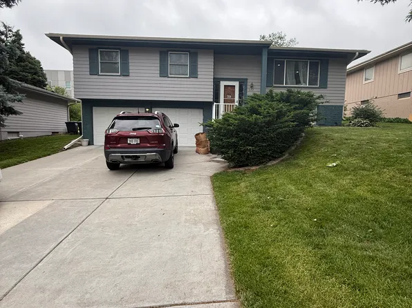 5117 S 94th Ave, Omaha, NE 68127