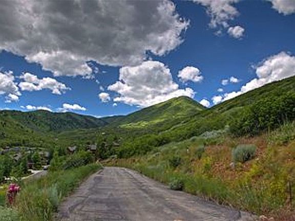 Back View - Lime Canyon